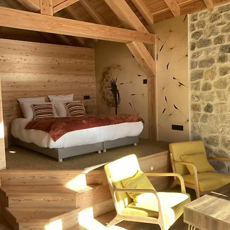 Les Chalets De Chanteloube 